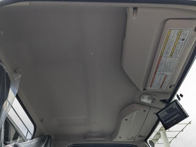 MITSUBISHI CANTER 2025 Image 31