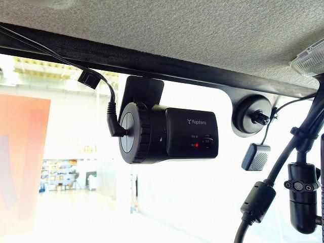 HINO DUTRO 2018 Image 31