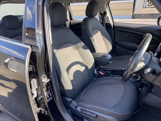 BMW MINI COOPER 5DOO 2015 Image 31