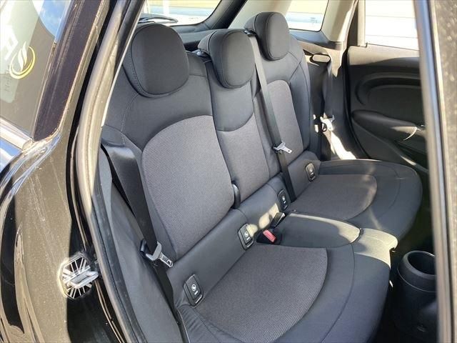 BMW MINI COOPER 5DOO 2015 Image 31