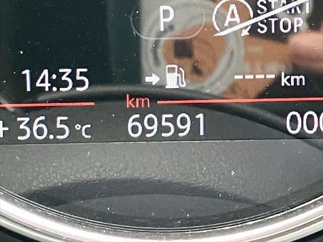 BMW MINI COOPER 5DOO 2015 Image 31