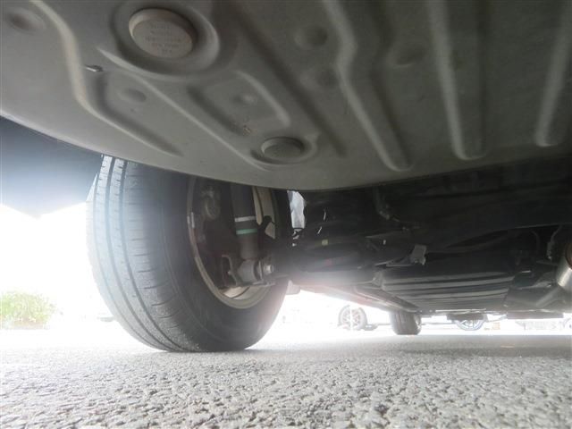 TOYOTA ESQUIRE HYBRID 2016 Image 31