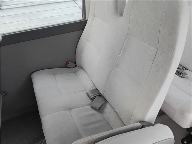 HINO LIESSE2 2008 Image 31