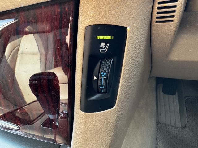 TOYOTA CROWN SEDAN HYBRID 2010 Image 31