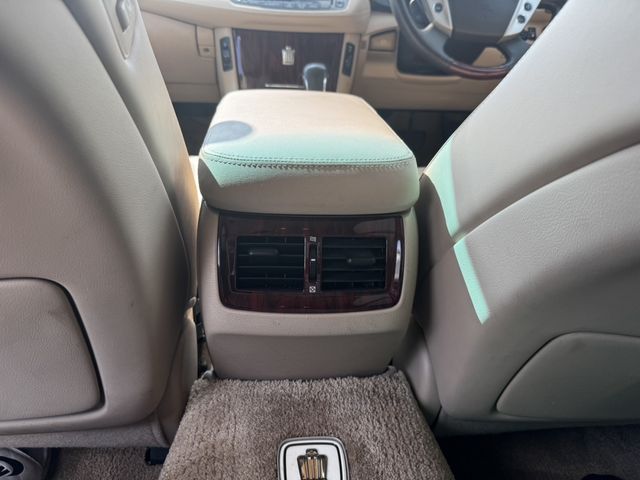 TOYOTA CROWN SEDAN HYBRID 2010 Image 31