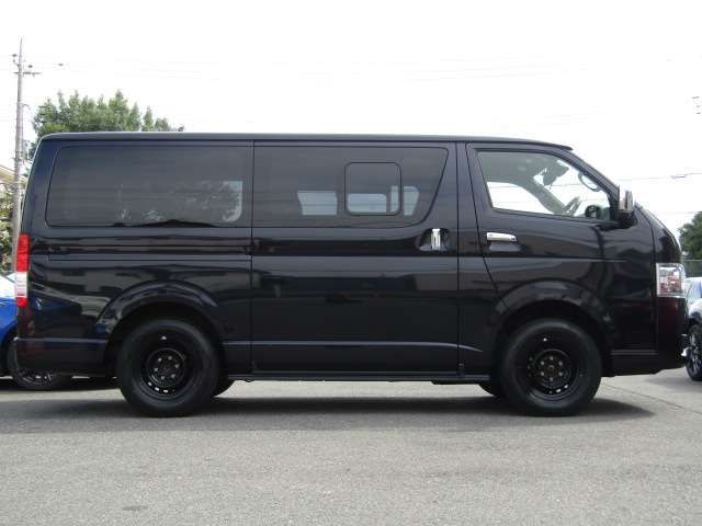 TOYOTA HIACE VAN 4WD 2023 Image 31