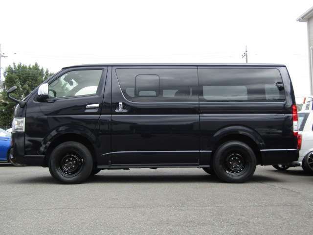TOYOTA HIACE VAN 4WD 2023 Image 31