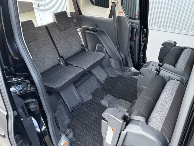 TOYOTA SIENTA HYBRID 2022 Image 31