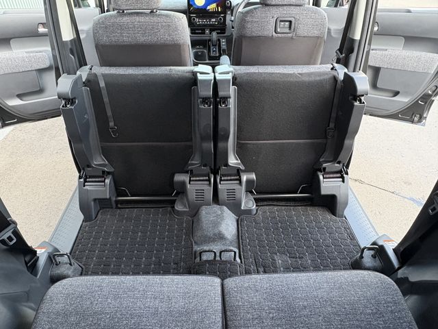 TOYOTA SIENTA HYBRID 2022 Image 31