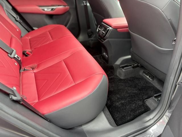 TOYOTA LEXUS NX250 2023 Image 31