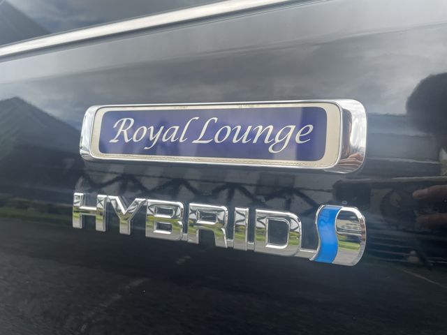 TOYOTA ALPHARD HYBRID 4WD 2019 Image 31