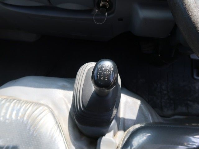 ISUZU ELF 2017 Image 31