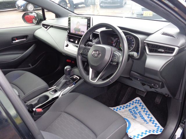 TOYOTA COROLLA SPORT HYBRID 2020 Image 31