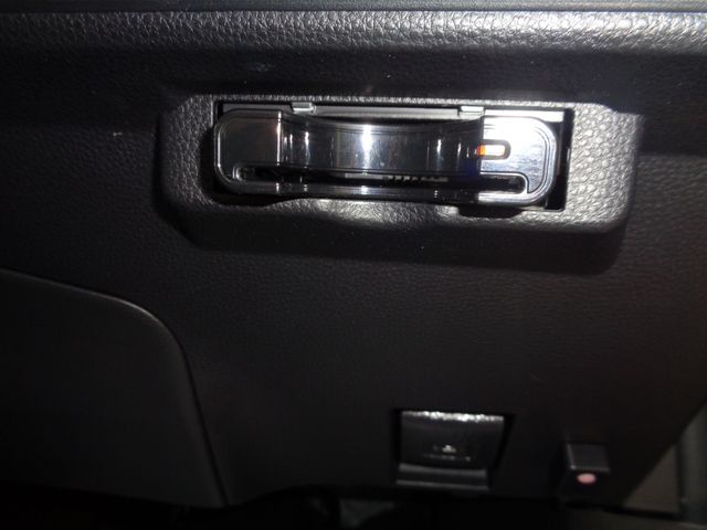 TOYOTA COROLLA SPORT HYBRID 2020 Image 31