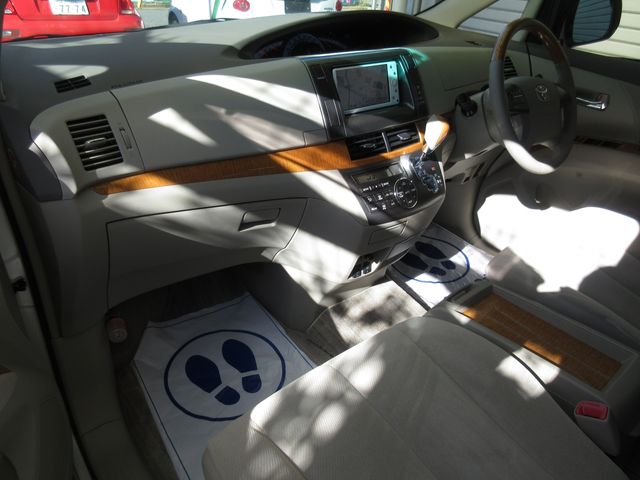 TOYOTA ESTIMA 2009 Image 31