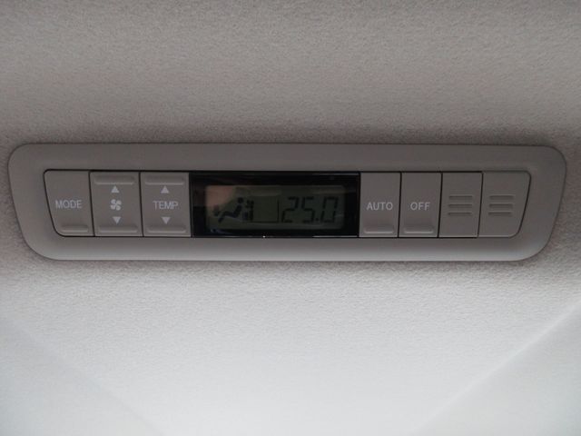 TOYOTA ESTIMA 2009 Image 31