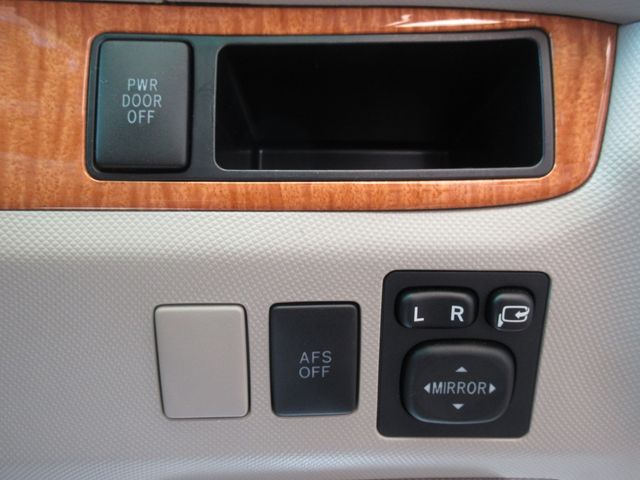 TOYOTA ESTIMA 2009 Image 31