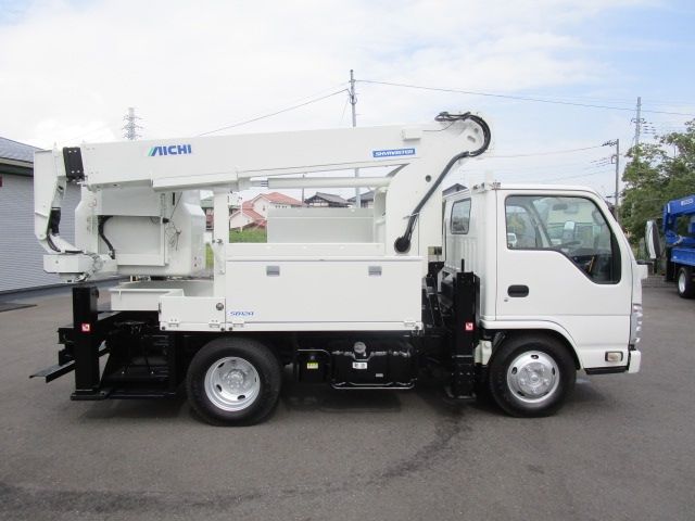 ISUZU ELF 2017 Image 31