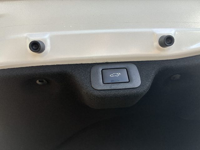 TOYOTA CROWN CROSSOVER 2023 Image 31