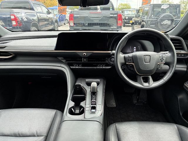 TOYOTA CROWN CROSSOVER 2022 Image 31