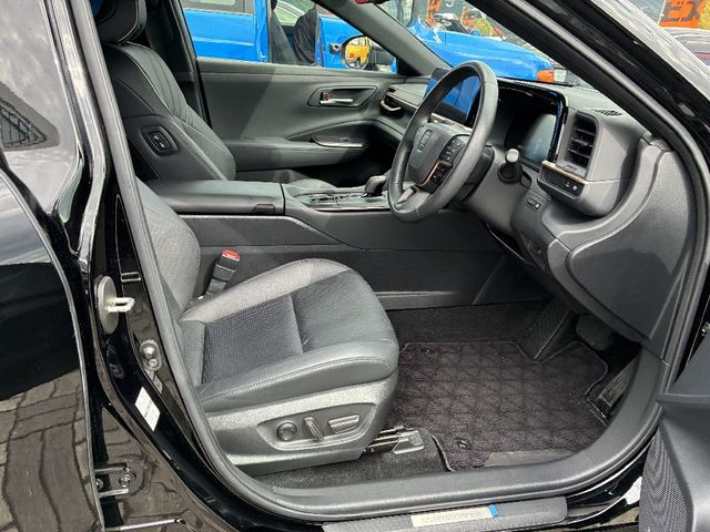 TOYOTA CROWN CROSSOVER 2022 Image 31