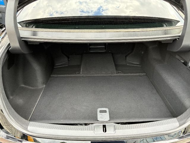 TOYOTA CROWN CROSSOVER 2022 Image 31