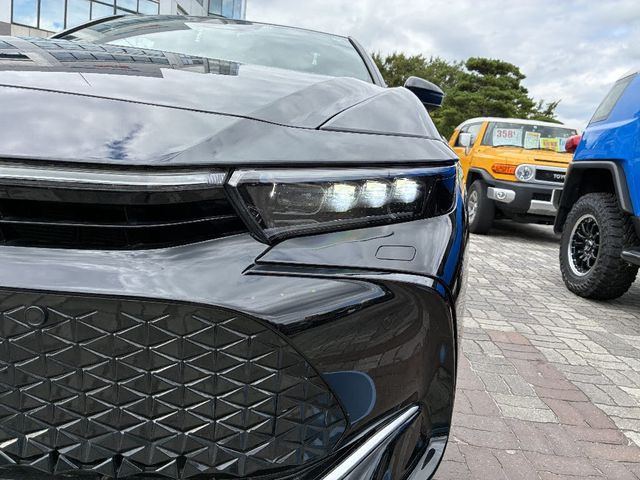 TOYOTA CROWN CROSSOVER 2022 Image 31