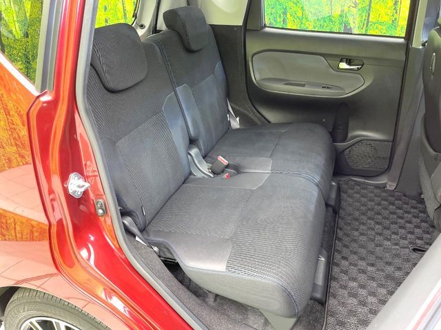 DAIHATSU MOVE CUSTOM 2015 Image 31