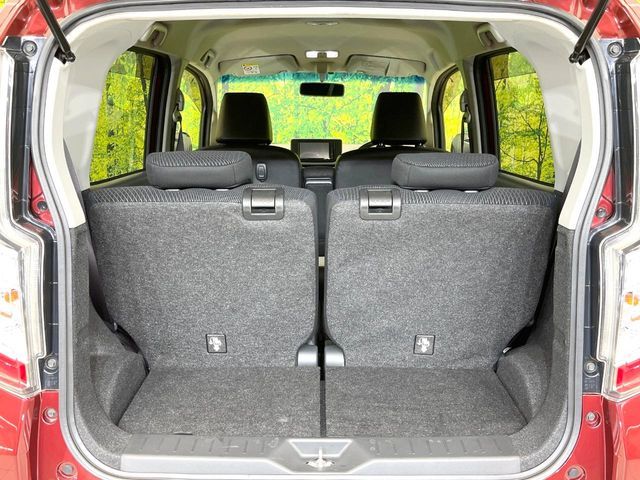 DAIHATSU MOVE CUSTOM 2015 Image 31