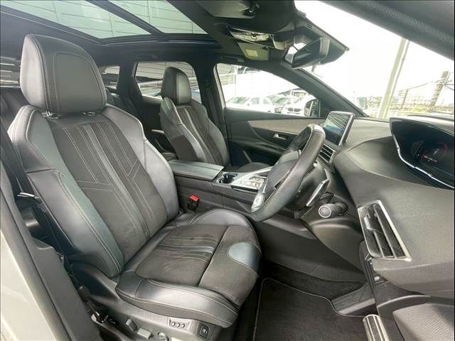 PEUGEOT 3008 2021 Image 31