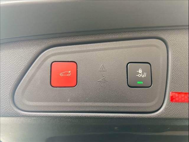 PEUGEOT 3008 2021 Image 31