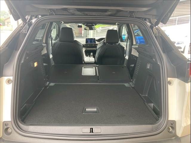 PEUGEOT 3008 2021 Image 31