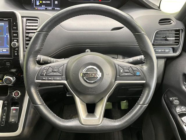 NISSAN SERENA  S-HYBRID 2018 Image 31