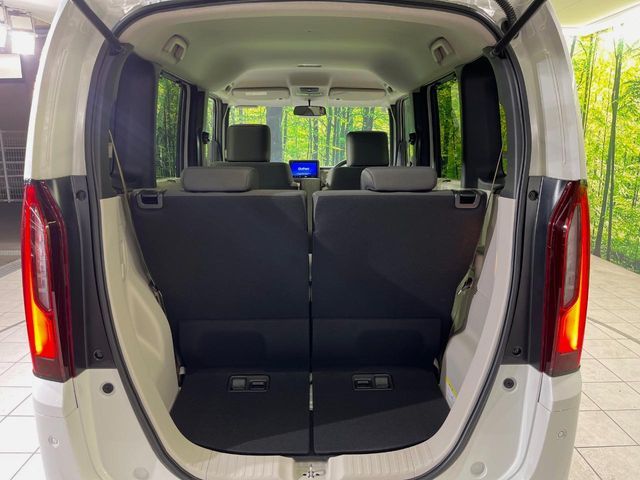 HONDA N BOX 2024 Image 31