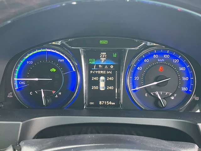 TOYOTA CAMRY HYBRID 2015 Image 31