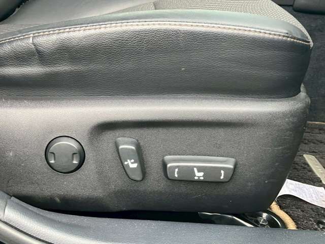 TOYOTA CAMRY HYBRID 2015 Image 31