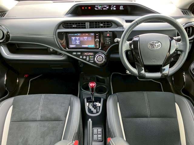 TOYOTA AQUA 2016 Image 31