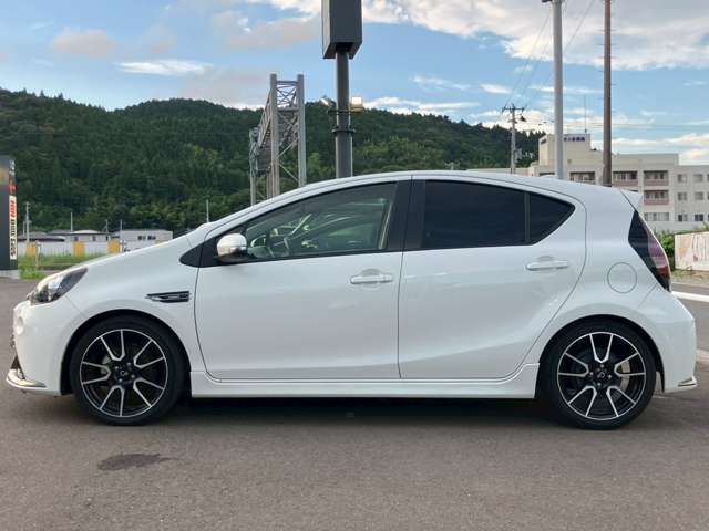 TOYOTA AQUA 2016 Image 31