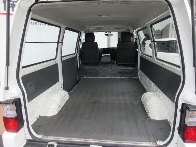 MAZDA BONGO VAN 4WD 2019 Image 31