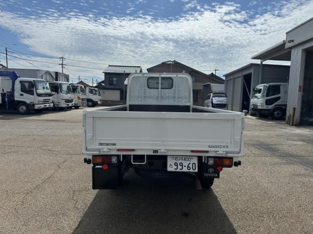 TOYOTA DYNA 2016 Image 31