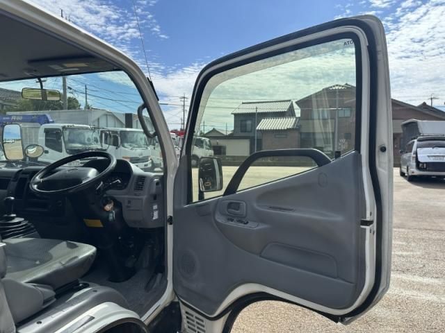 TOYOTA DYNA 2016 Image 31