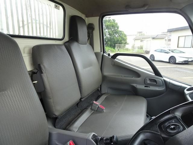 HINO DUTRO 2021 Image 31