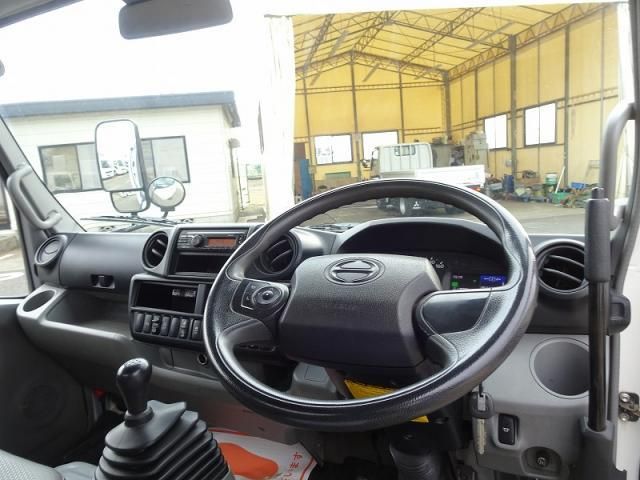 HINO DUTRO 2021 Image 31