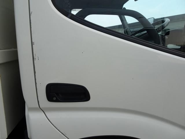 HINO DUTRO 2021 Image 31