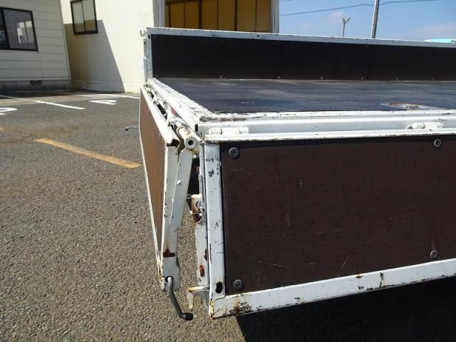 HINO DUTRO 2020 Image 31