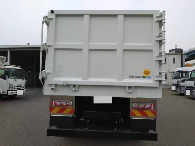 MITSUBISHI FUSOU SUPER GREAT 2024 Image 31