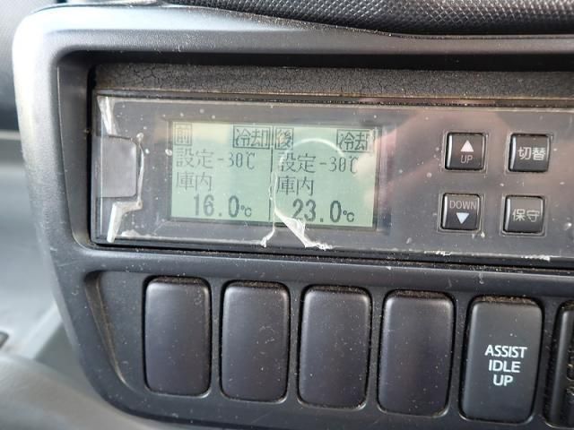 HINO DUTRO 2013 Image 31