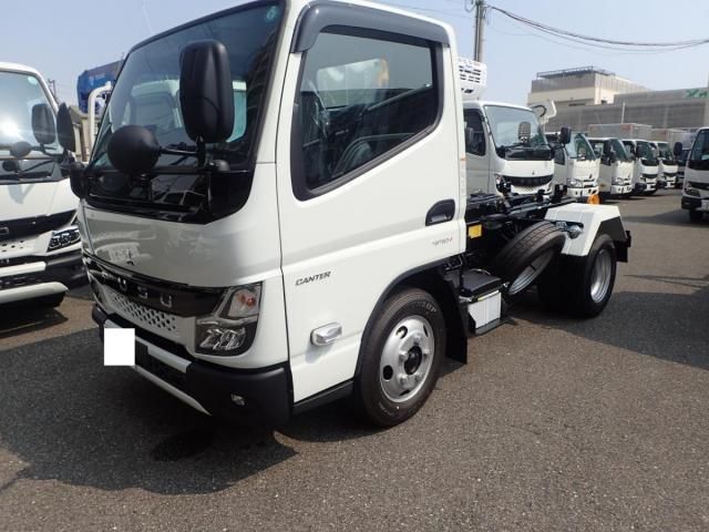 MITSUBISHI CANTER 2025 Image 31