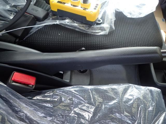 MITSUBISHI CANTER 2025 Image 31