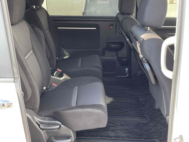 HONDA STEPWAGON SPADA HYBR 2018 Image 31